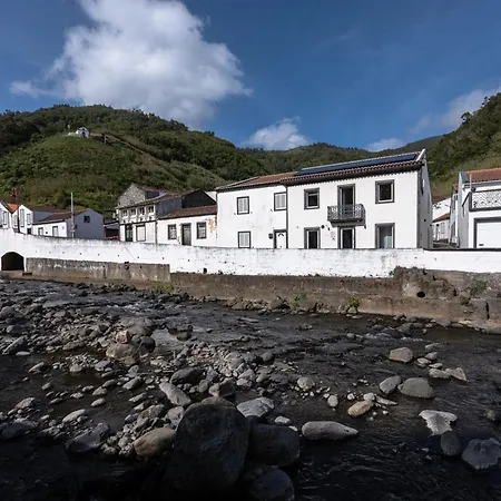Konukevi Guestready - Alma - Island House Faial da Terra